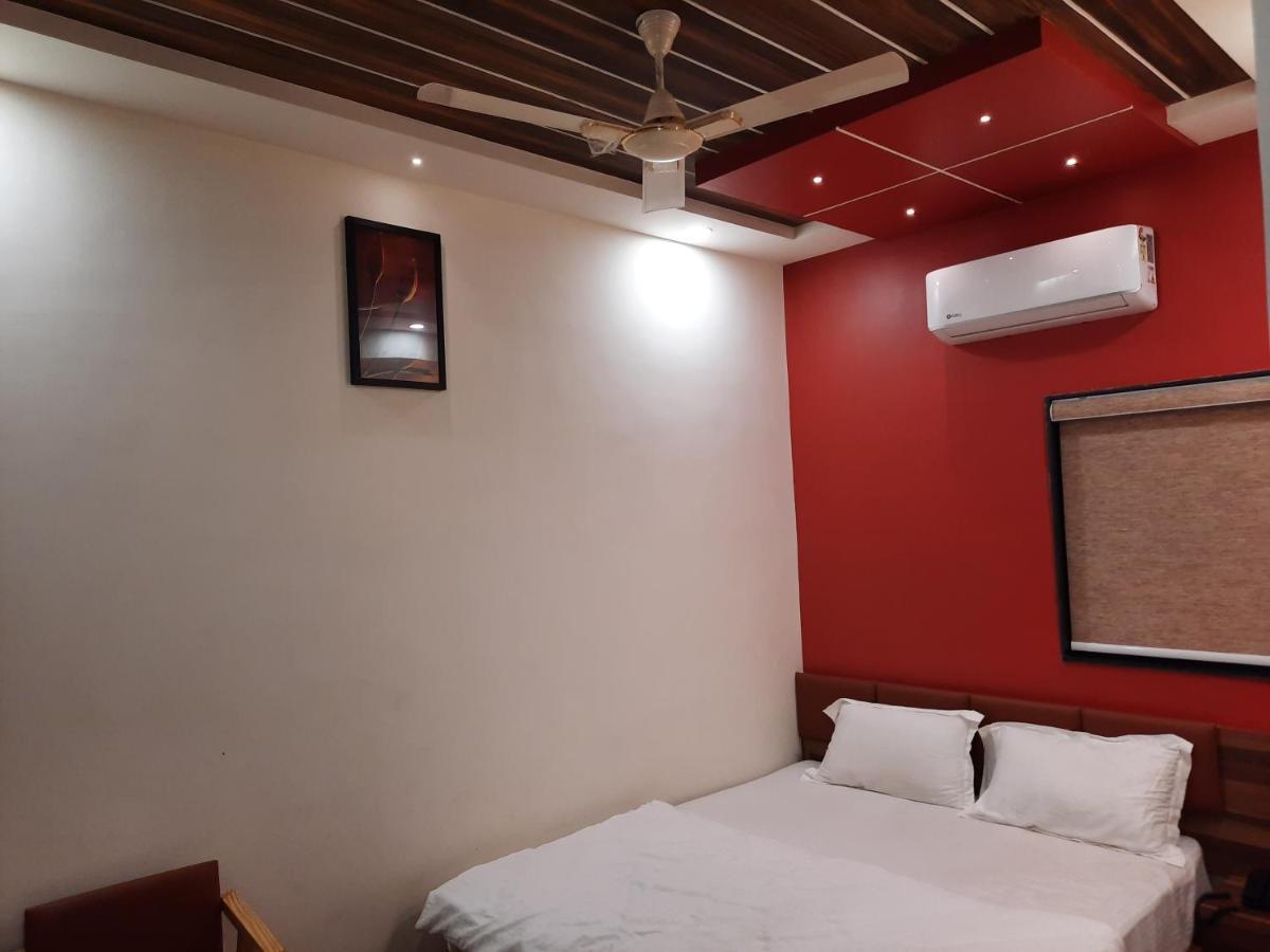 Hotel The Grand Shiva Gondal Exterior photo